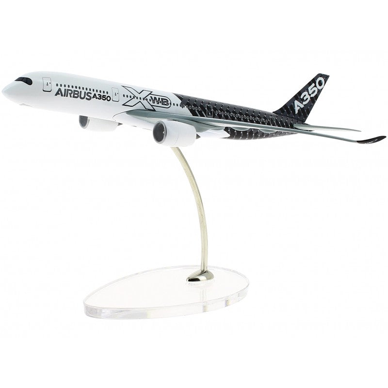 Airbus A350-XWB Carbon Livery 1/400