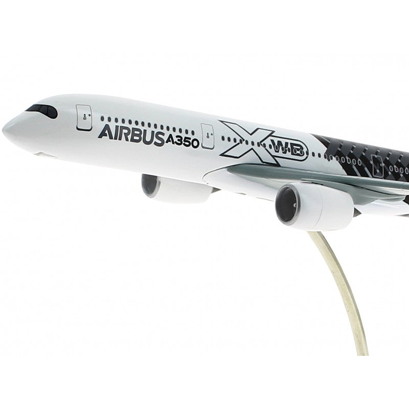 Airbus A350-XWB Carbon Livery 1/400