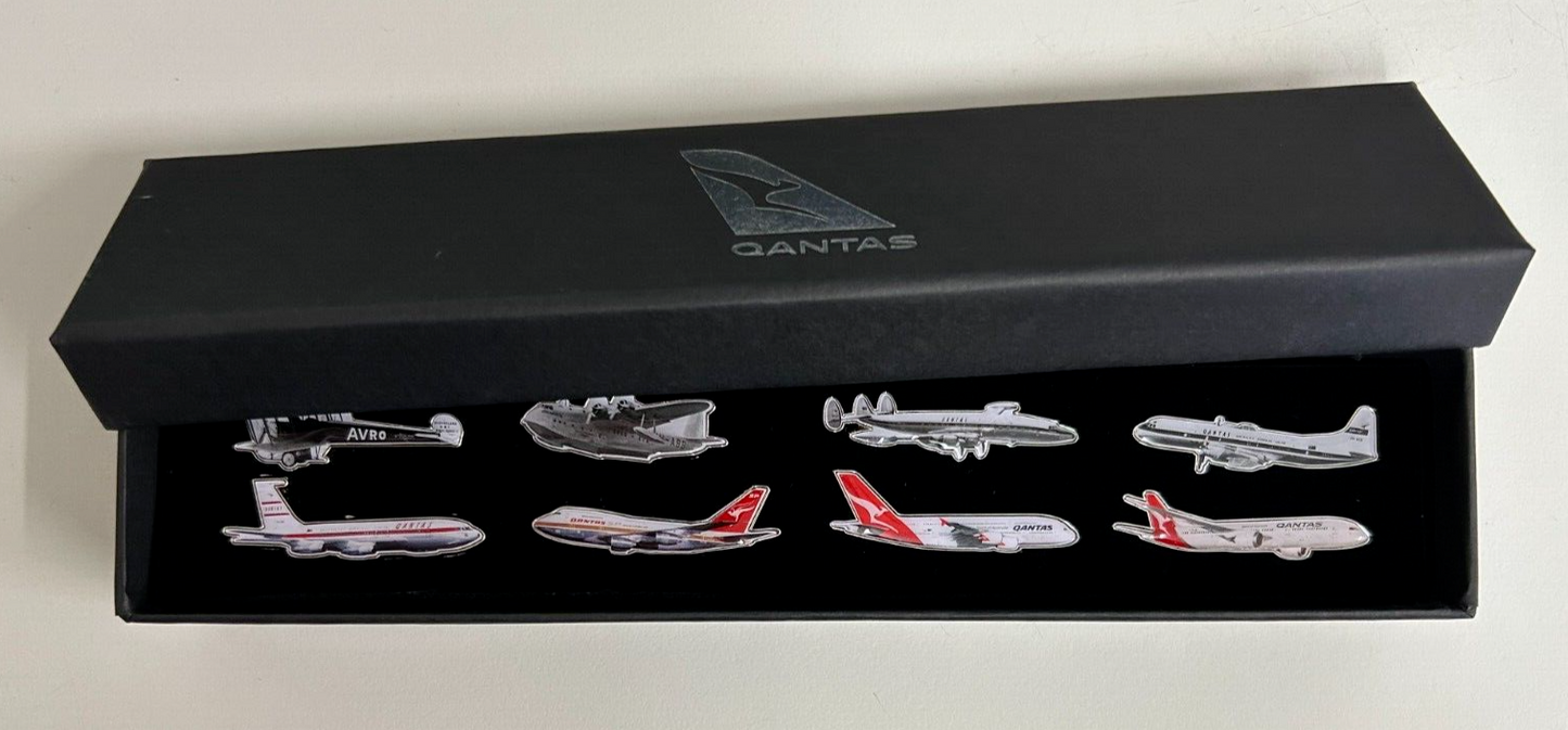 Qantas Plane Pin Set