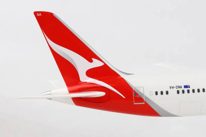 1/200 Qantas Boeing 787-9 New Livery