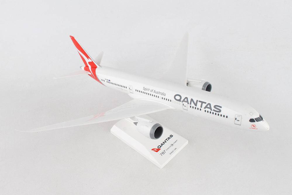 1/200 Qantas Boeing 787-9 New Livery